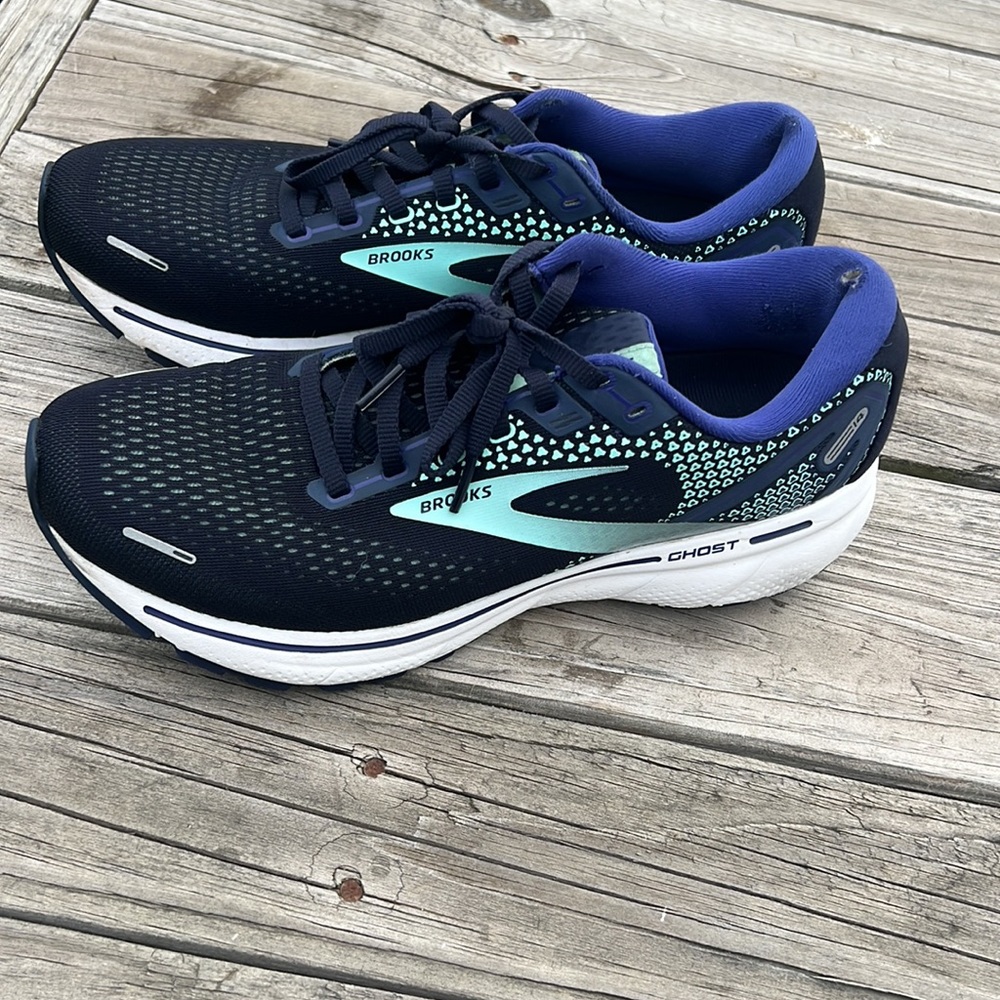 Ghost - Picture 2 of 7